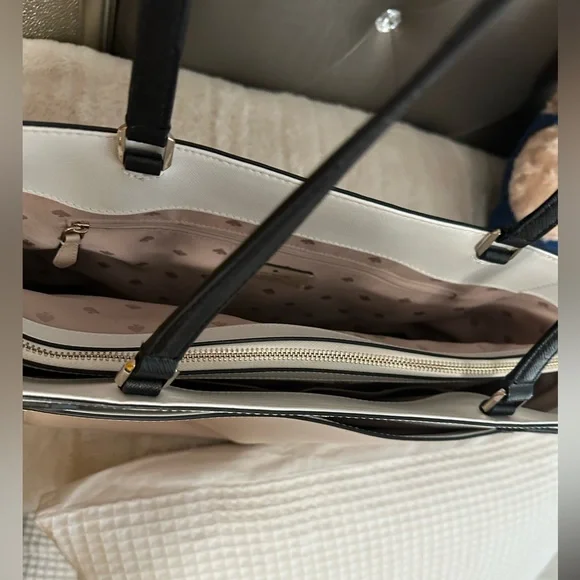 Kate Spade Beige Tote Bag- SEE ALL PHOTOS AND DESCRIPTION - Picture 5 of 11